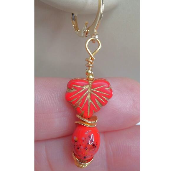 Czech Glass Earrings Artisan Made Leaf Murano Glass Beaded Red Orange Dangle NEW - Picture 7 of 10